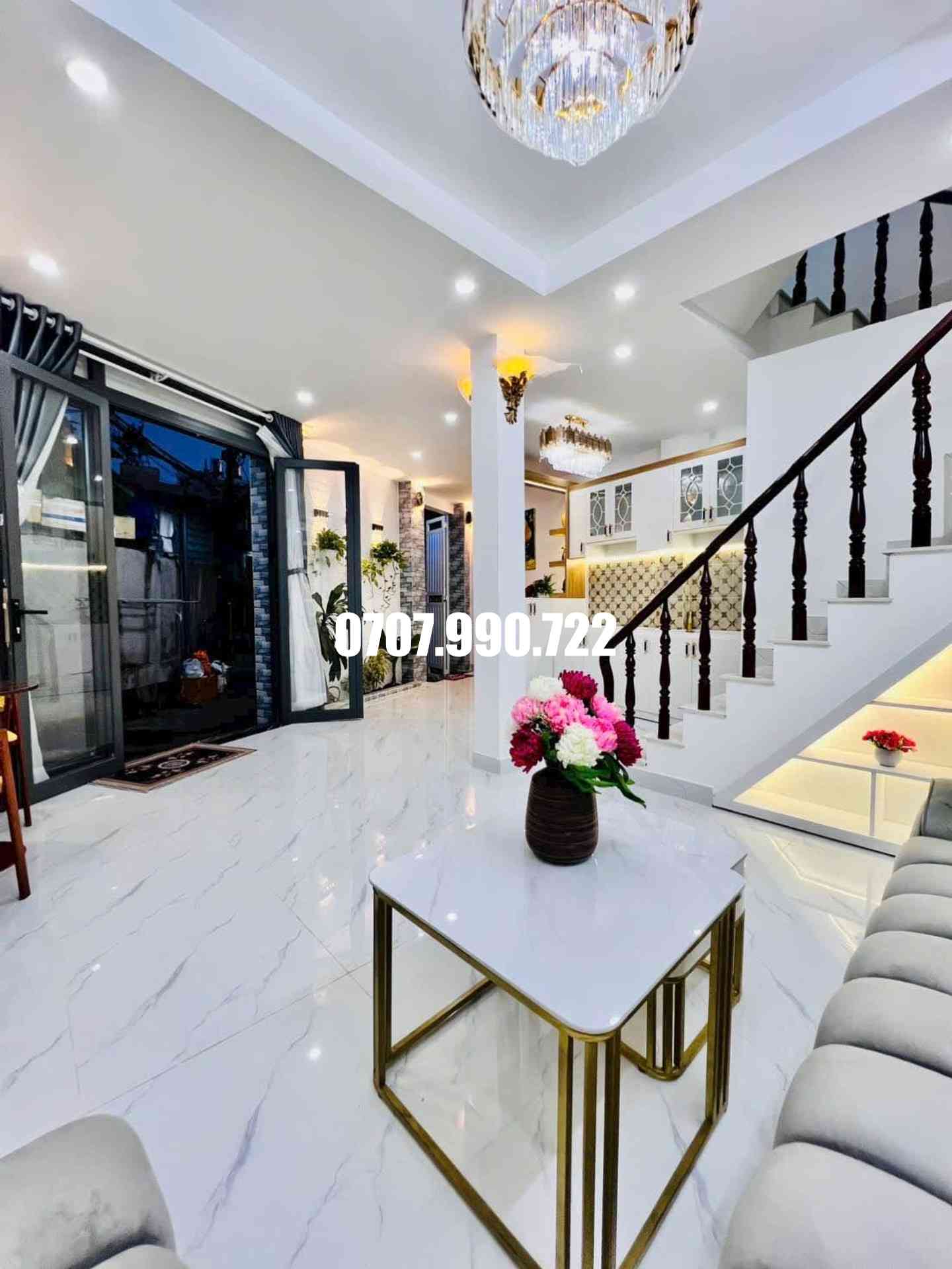 bán nhà hẻm 2129 huỳnh tấn phát