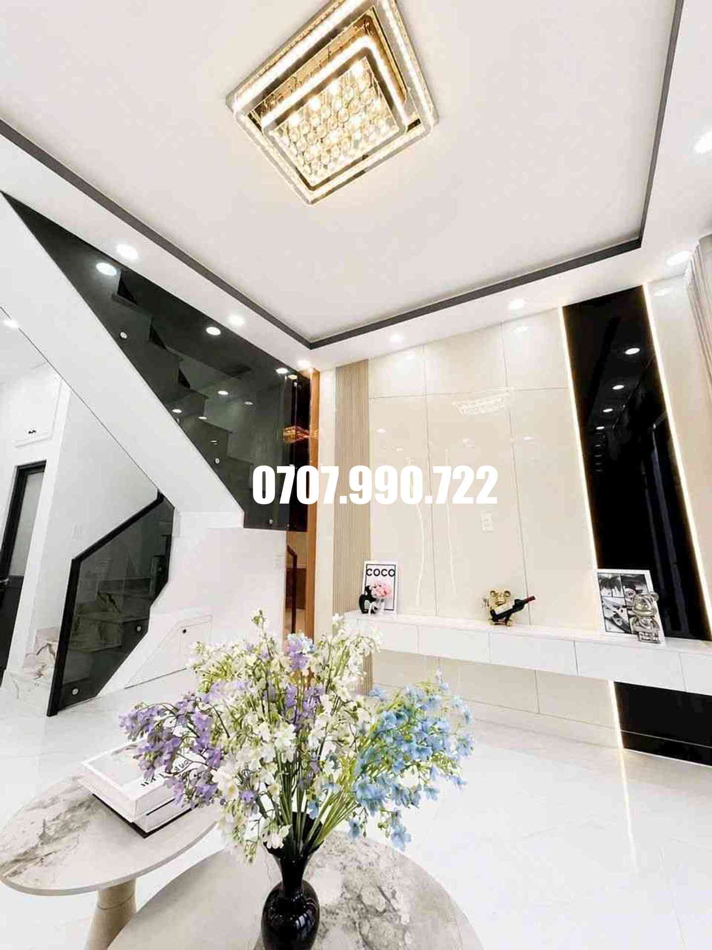 bán nhà hẻm 2174 huỳnh tấn phát