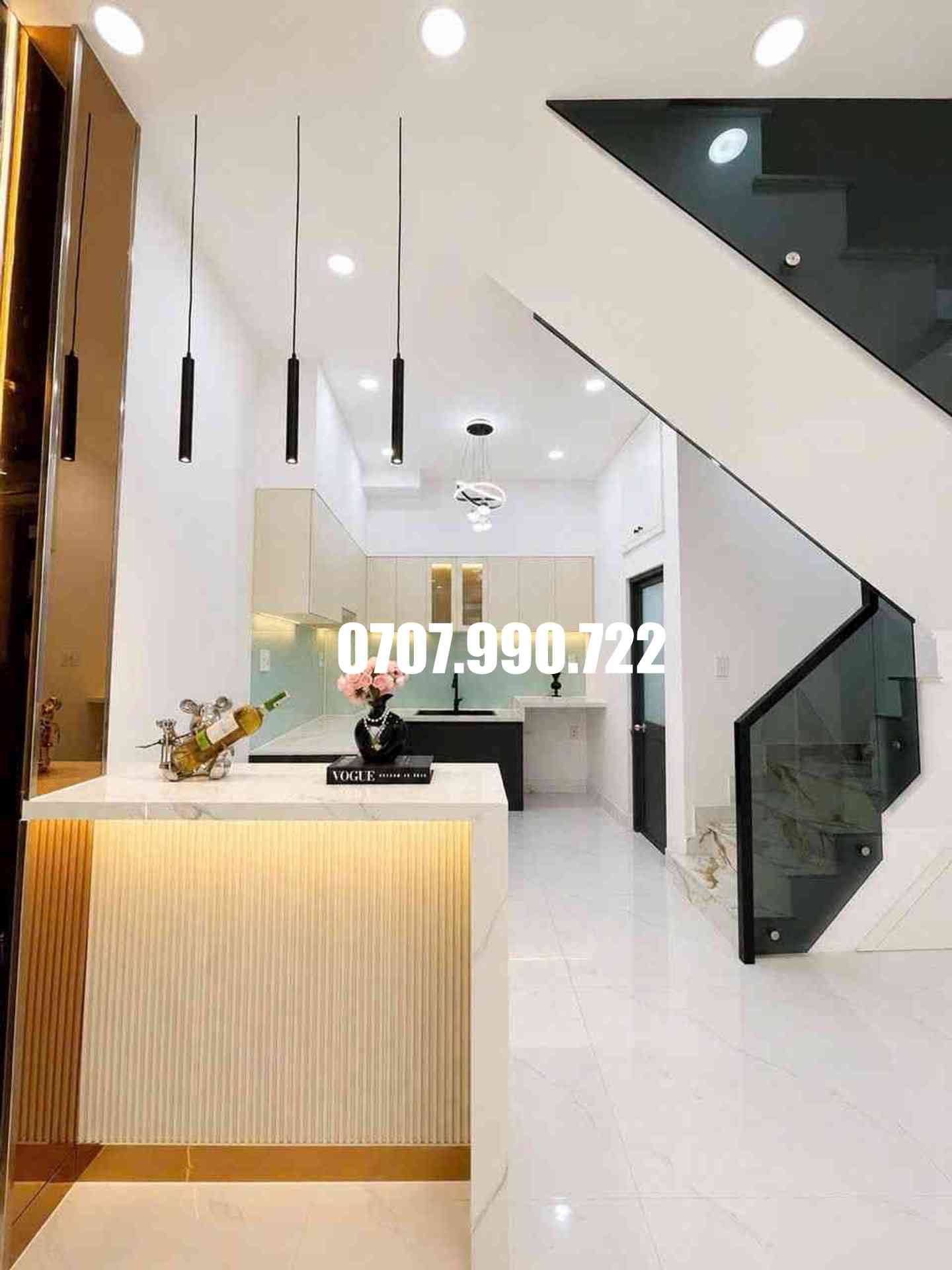 bán nhà hẻm 2174 huỳnh tấn phát