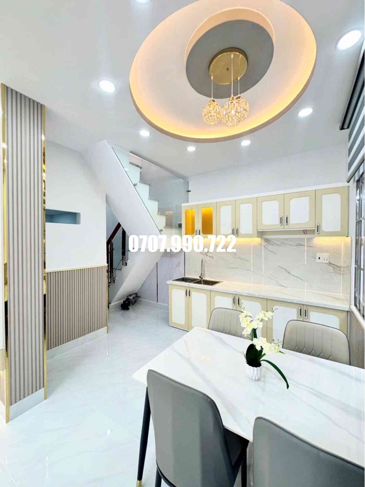 bán nhà hẻm 2266 huỳnh tấn phát