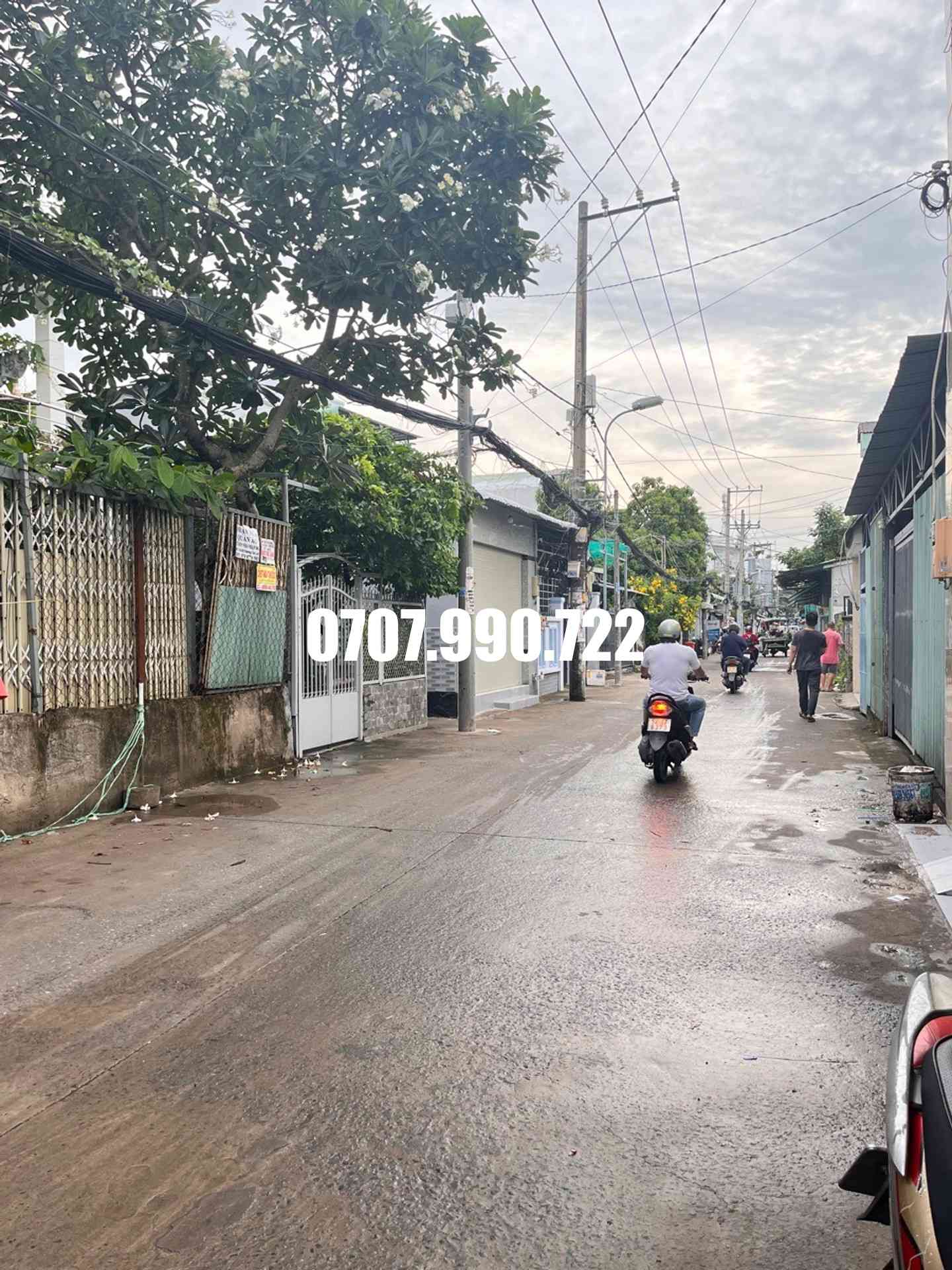 bán nhà thị trấn nhà bè